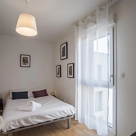 Le Cocon De L'artiste - Moderne, Artistique Et Cosy !