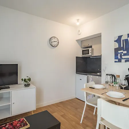 Apartment Le Cocon De L'artiste - Moderne, Artistique Et Cosy !